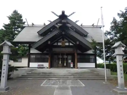 下川神社の本殿