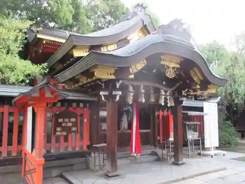 満足稲荷神社の本殿・本堂