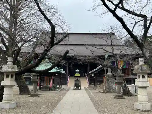葛飾八幡宮の{uncategorized: "未分類", other: "その他", undefined: "問題あり", building: "その他建物", grave: "お墓", sacred_gate: "鳥居", guardian: "狛犬", statue: "像", buddha: "仏像", history: "歴史", nature: "自然", garden: "庭園", animal: "動物", pagoda: "塔", temizu: "手水舎", mountain_gate: "山門・神門", sanctuary: "本殿・本堂", subordinate: "末社・摂社", art: "芸術", scenery: "景色", jizo: "地蔵", ema: "絵馬", goshuin: "御朱印", omikuji: "おみくじ", items: "授与品その他", amulet: "お守り", goshuincho: "御朱印帳", eats: "食事", festival: "お祭り", votive_dance: "神楽", shichigosan: "七五三参", wedding: "結婚式", experience: "体験その他", initially: "初詣", around: "周辺", anti_infection: "感染症対策"}