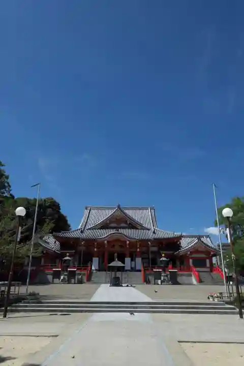 甚目寺の本殿・本堂