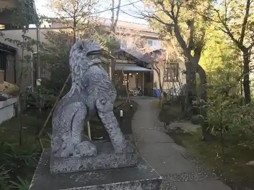 須賀神社の狛犬