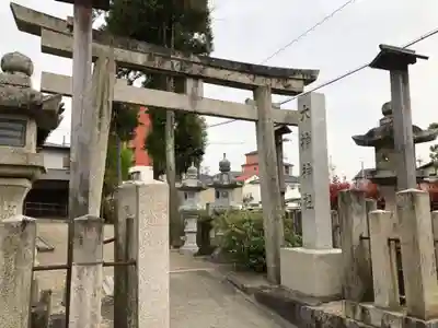 大神神社(粟殿)の鳥居