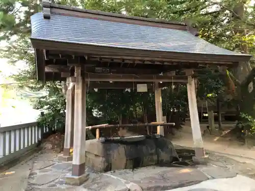 八重垣神社の手水舎