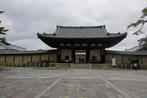 法隆寺の山門