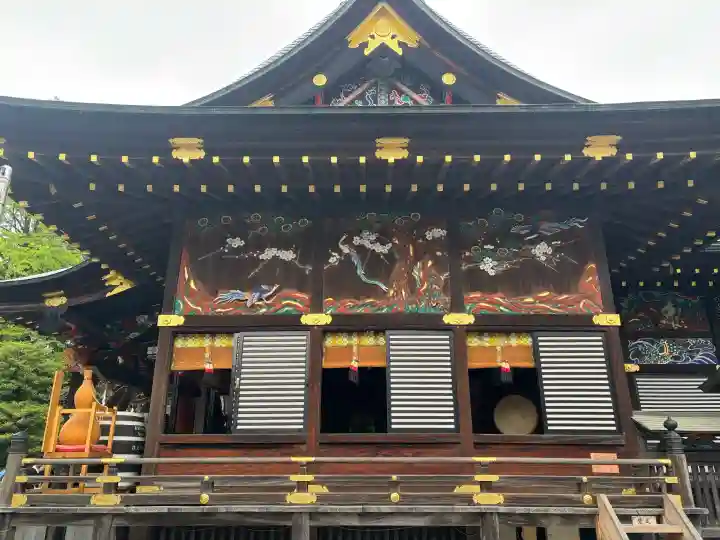 秩父神社の{uncategorized: "未分類", other: "その他", undefined: "問題あり", building: "その他建物", grave: "お墓", sacred_gate: "鳥居", guardian: "狛犬", statue: "像", buddha: "仏像", history: "歴史", nature: "自然", garden: "庭園", animal: "動物", pagoda: "塔", temizu: "手水舎", mountain_gate: "山門・神門", sanctuary: "本殿・本堂", subordinate: "末社・摂社", art: "芸術", scenery: "景色", jizo: "地蔵", ema: "絵馬", goshuin: "御朱印", omikuji: "おみくじ", items: "授与品その他", amulet: "お守り", goshuincho: "御朱印帳", eats: "食事", festival: "お祭り", votive_dance: "神楽", shichigosan: "七五三参", wedding: "結婚式", experience: "体験その他", initially: "初詣", around: "周辺", anti_infection: "感染症対策"}