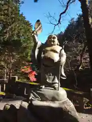 榛名神社の像