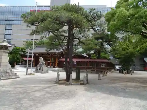 警固神社の庭園