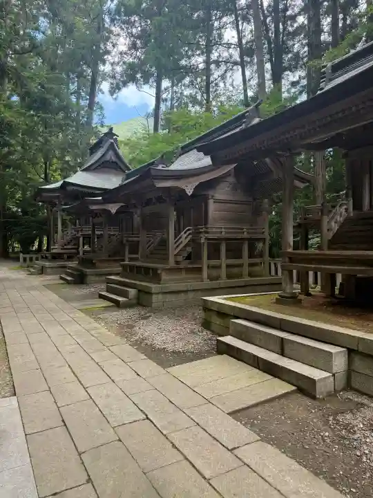 彌彦神社(新潟県)