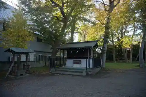下石原八幡神社の本殿・本堂