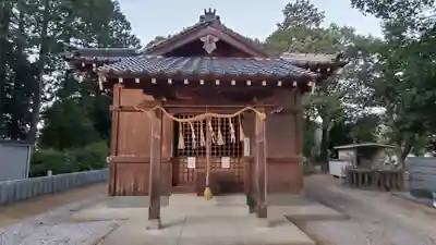 生目八幡神社の本殿・本堂