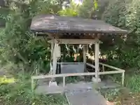三島神社の手水舎