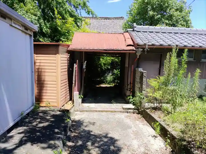 地蔵寺の山門・神門