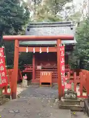 鶴岡八幡宮の末社