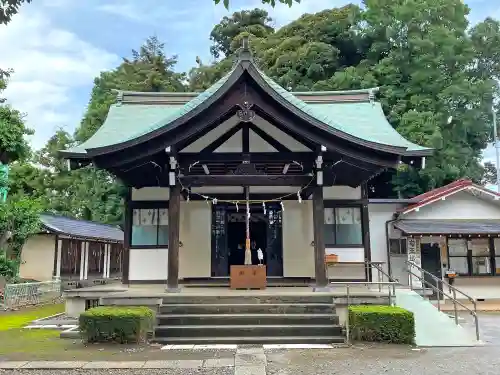 七郷神社の本殿