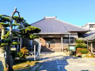 西方寺の本殿・本堂
