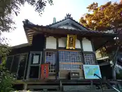 見塔寺の本殿