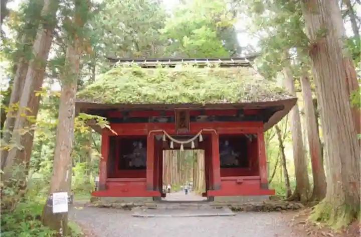戸隠神社奥社の山門・神門
