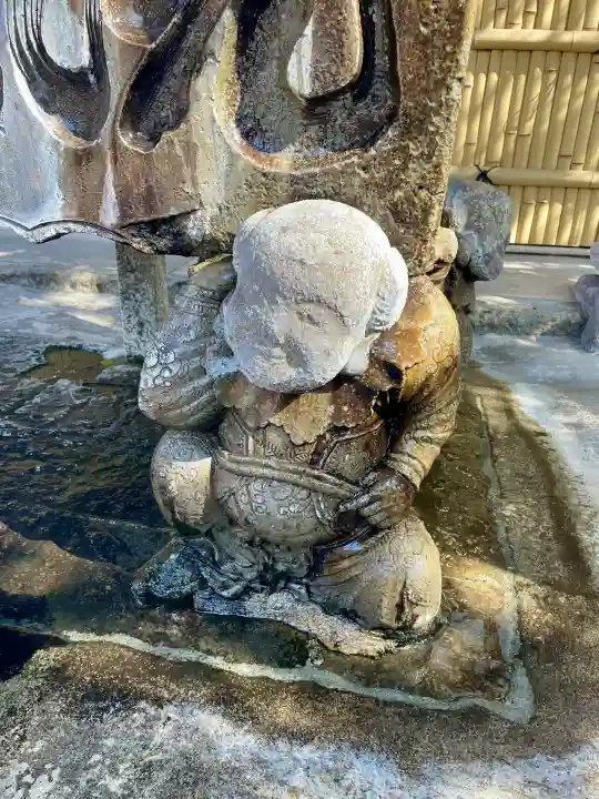 溝口神社の{uncategorized: "未分類", other: "その他", undefined: "問題あり", building: "その他建物", grave: "お墓", sacred_gate: "鳥居", guardian: "狛犬", statue: "像", buddha: "仏像", history: "歴史", nature: "自然", garden: "庭園", animal: "動物", pagoda: "塔", temizu: "手水舎", mountain_gate: "山門・神門", sanctuary: "本殿・本堂", subordinate: "末社・摂社", art: "芸術", scenery: "景色", jizo: "地蔵", ema: "絵馬", goshuin: "御朱印", omikuji: "おみくじ", items: "授与品その他", amulet: "お守り", goshuincho: "御朱印帳", eats: "食事", festival: "お祭り", votive_dance: "神楽", shichigosan: "七五三参", wedding: "結婚式", experience: "体験その他", initially: "初詣", around: "周辺", anti_infection: "感染症対策"}