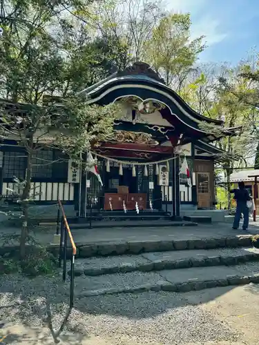 新屋山神社(山梨県)