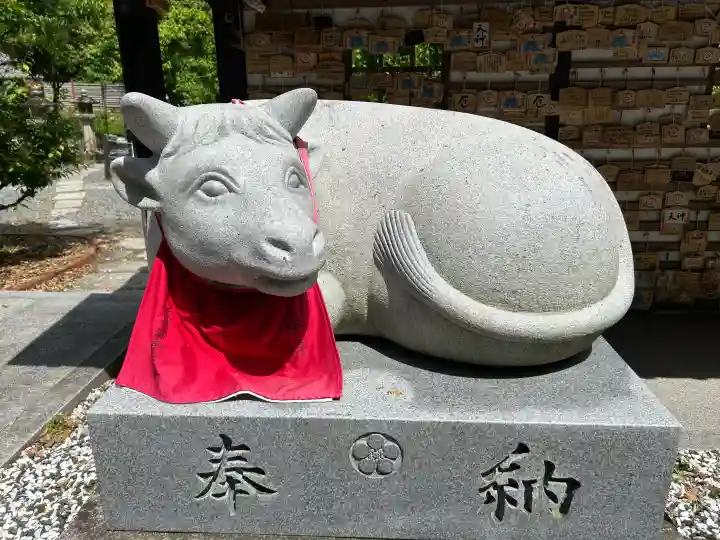 上宮天満宮の{uncategorized: "未分類", other: "その他", undefined: "問題あり", building: "その他建物", grave: "お墓", sacred_gate: "鳥居", guardian: "狛犬", statue: "像", buddha: "仏像", history: "歴史", nature: "自然", garden: "庭園", animal: "動物", pagoda: "塔", temizu: "手水舎", mountain_gate: "山門・神門", sanctuary: "本殿・本堂", subordinate: "末社・摂社", art: "芸術", scenery: "景色", jizo: "地蔵", ema: "絵馬", goshuin: "御朱印", omikuji: "おみくじ", items: "授与品その他", amulet: "お守り", goshuincho: "御朱印帳", eats: "食事", festival: "お祭り", votive_dance: "神楽", shichigosan: "七五三参", wedding: "結婚式", experience: "体験その他", initially: "初詣", around: "周辺", anti_infection: "感染症対策"}