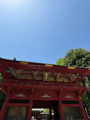 根津神社の{uncategorized: "未分類", other: "その他", undefined: "問題あり", building: "その他建物", grave: "お墓", sacred_gate: "鳥居", guardian: "狛犬", statue: "像", buddha: "仏像", history: "歴史", nature: "自然", garden: "庭園", animal: "動物", pagoda: "塔", temizu: "手水舎", mountain_gate: "山門・神門", sanctuary: "本殿・本堂", subordinate: "末社・摂社", art: "芸術", scenery: "景色", jizo: "地蔵", ema: "絵馬", goshuin: "御朱印", omikuji: "おみくじ", items: "授与品その他", amulet: "お守り", goshuincho: "御朱印帳", eats: "食事", festival: "お祭り", votive_dance: "神楽", shichigosan: "七五三参", wedding: "結婚式", experience: "体験その他", initially: "初詣", around: "周辺", anti_infection: "感染症対策"}
