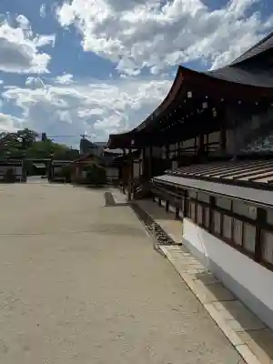 聖護院門跡の{uncategorized: "未分類", other: "その他", undefined: "問題あり", building: "その他建物", grave: "お墓", sacred_gate: "鳥居", guardian: "狛犬", statue: "像", buddha: "仏像", history: "歴史", nature: "自然", garden: "庭園", animal: "動物", pagoda: "塔", temizu: "手水舎", mountain_gate: "山門・神門", sanctuary: "本殿・本堂", subordinate: "末社・摂社", art: "芸術", scenery: "景色", jizo: "地蔵", ema: "絵馬", goshuin: "御朱印", omikuji: "おみくじ", items: "授与品その他", amulet: "お守り", goshuincho: "御朱印帳", eats: "食事", festival: "お祭り", votive_dance: "神楽", shichigosan: "七五三参", wedding: "結婚式", experience: "体験その他", initially: "初詣", around: "周辺", anti_infection: "感染症対策"}