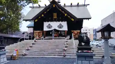 札幌諏訪神社の本殿・本堂