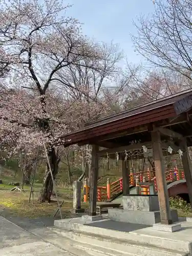 新得神社の手水舎