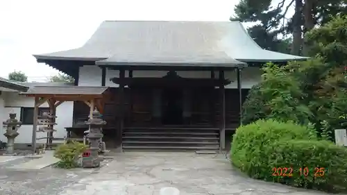 華徳院の本殿・本堂