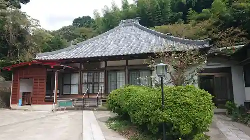 隠了寺の本殿・本堂