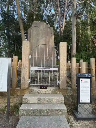 廣八幡宮の{uncategorized: "未分類", other: "その他", undefined: "問題あり", building: "その他建物", grave: "お墓", sacred_gate: "鳥居", guardian: "狛犬", statue: "像", buddha: "仏像", history: "歴史", nature: "自然", garden: "庭園", animal: "動物", pagoda: "塔", temizu: "手水舎", mountain_gate: "山門・神門", sanctuary: "本殿・本堂", subordinate: "末社・摂社", art: "芸術", scenery: "景色", jizo: "地蔵", ema: "絵馬", goshuin: "御朱印", omikuji: "おみくじ", items: "授与品その他", amulet: "お守り", goshuincho: "御朱印帳", eats: "食事", festival: "お祭り", votive_dance: "神楽", shichigosan: "七五三参", wedding: "結婚式", experience: "体験その他", initially: "初詣", around: "周辺", anti_infection: "感染症対策"}
