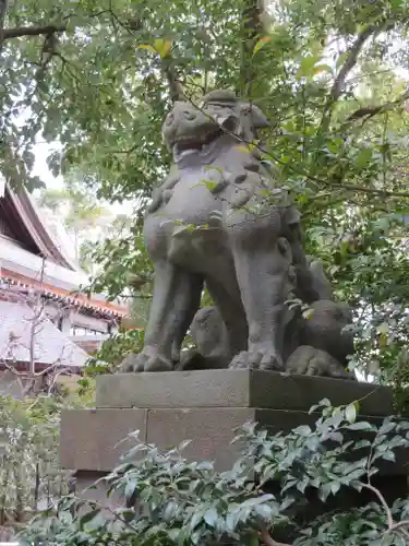 寒川神社の狛犬