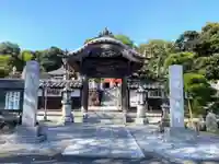 寺岡山元三大師の山門・神門