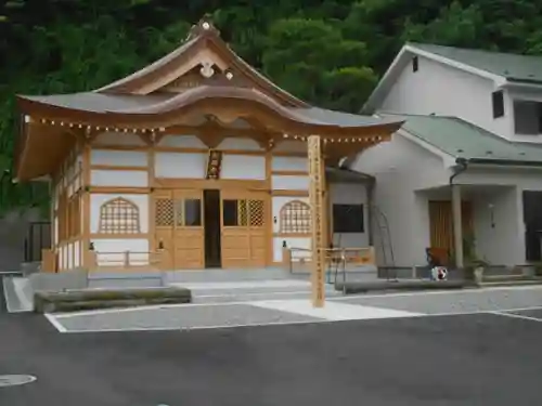 別願寺の本殿・本堂