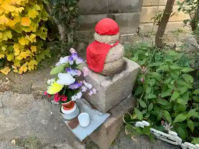 平野の一本松と地蔵堂（十王堂跡）の地蔵