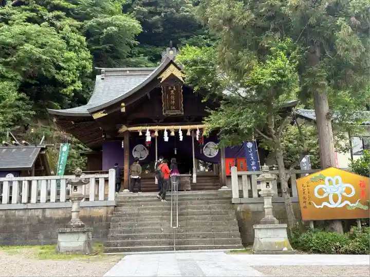 毛谷黒龍神社(福井県)