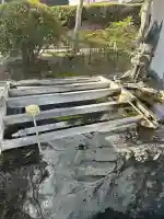 三條神社の{uncategorized: "未分類", other: "その他", undefined: "問題あり", building: "その他建物", grave: "お墓", sacred_gate: "鳥居", guardian: "狛犬", statue: "像", buddha: "仏像", history: "歴史", nature: "自然", garden: "庭園", animal: "動物", pagoda: "塔", temizu: "手水舎", mountain_gate: "山門・神門", sanctuary: "本殿・本堂", subordinate: "末社・摂社", art: "芸術", scenery: "景色", jizo: "地蔵", ema: "絵馬", goshuin: "御朱印", omikuji: "おみくじ", items: "授与品その他", amulet: "お守り", goshuincho: "御朱印帳", eats: "食事", festival: "お祭り", votive_dance: "神楽", shichigosan: "七五三参", wedding: "結婚式", experience: "体験その他", initially: "初詣", around: "周辺", anti_infection: "感染症対策"}