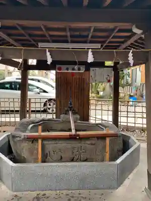 伊奴神社の手水舎