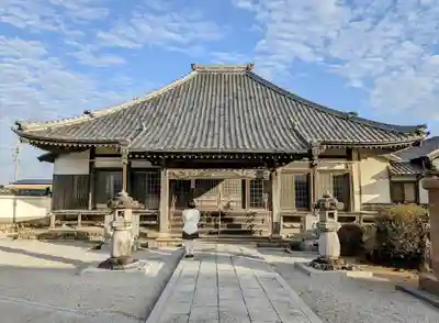 光明寺の本殿・本堂