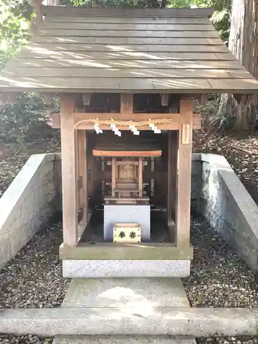 添御縣坐神社の末社