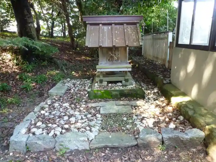 八柱神社の末社・摂社