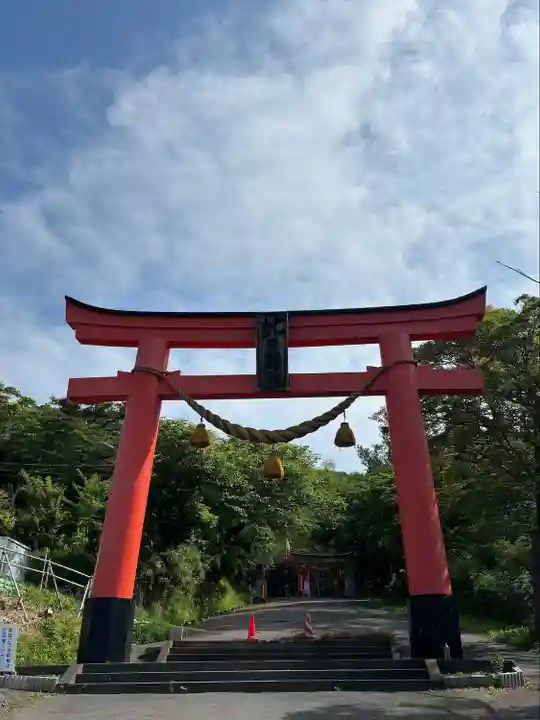 虻田神社の鳥居