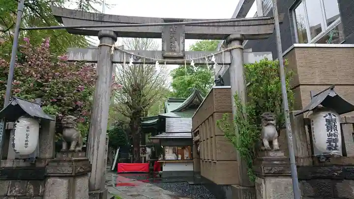 小野照崎神社の鳥居