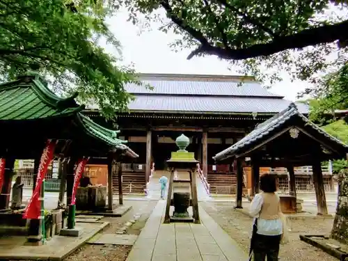 法華経寺の本殿・本堂