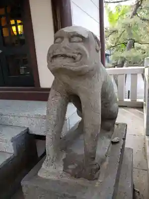 鎧神社の狛犬
