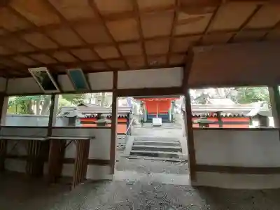 菅田比賣神社の{uncategorized: "未分類", other: "その他", undefined: "問題あり", building: "その他建物", grave: "お墓", sacred_gate: "鳥居", guardian: "狛犬", statue: "像", buddha: "仏像", history: "歴史", nature: "自然", garden: "庭園", animal: "動物", pagoda: "塔", temizu: "手水舎", mountain_gate: "山門・神門", sanctuary: "本殿・本堂", subordinate: "末社・摂社", art: "芸術", scenery: "景色", jizo: "地蔵", ema: "絵馬", goshuin: "御朱印", omikuji: "おみくじ", items: "授与品その他", amulet: "お守り", goshuincho: "御朱印帳", eats: "食事", festival: "お祭り", votive_dance: "神楽", shichigosan: "七五三参", wedding: "結婚式", experience: "体験その他", initially: "初詣", around: "周辺", anti_infection: "感染症対策"}