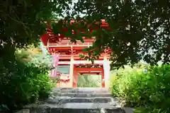 勝利寺の山門