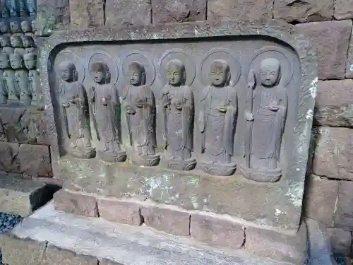 長谷寺の{uncategorized: "未分類", other: "その他", undefined: "問題あり", building: "その他建物", grave: "お墓", sacred_gate: "鳥居", guardian: "狛犬", statue: "像", buddha: "仏像", history: "歴史", nature: "自然", garden: "庭園", animal: "動物", pagoda: "塔", temizu: "手水舎", mountain_gate: "山門・神門", sanctuary: "本殿・本堂", subordinate: "末社・摂社", art: "芸術", scenery: "景色", jizo: "地蔵", ema: "絵馬", goshuin: "御朱印", omikuji: "おみくじ", items: "授与品その他", amulet: "お守り", goshuincho: "御朱印帳", eats: "食事", festival: "お祭り", votive_dance: "神楽", shichigosan: "七五三参", wedding: "結婚式", experience: "体験その他", initially: "初詣", around: "周辺", anti_infection: "感染症対策"}