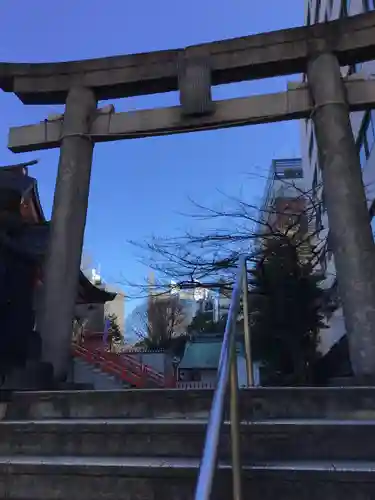 花園神社の鳥居