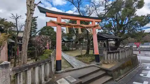 剣神社の鳥居